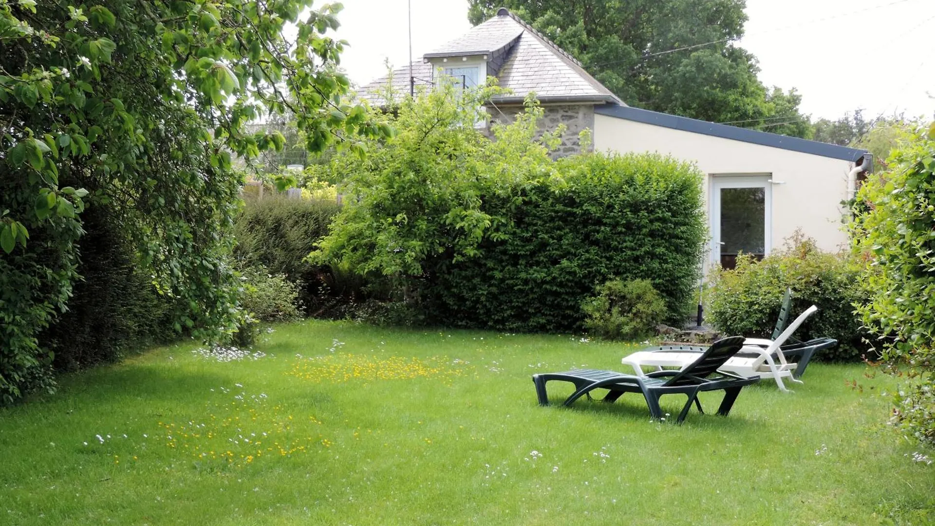 Holiday home Les Clematites Villa Hillion