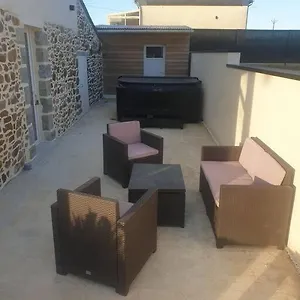 Hébergement de vacances Atypique Avec Jacuzzi, Hillion
